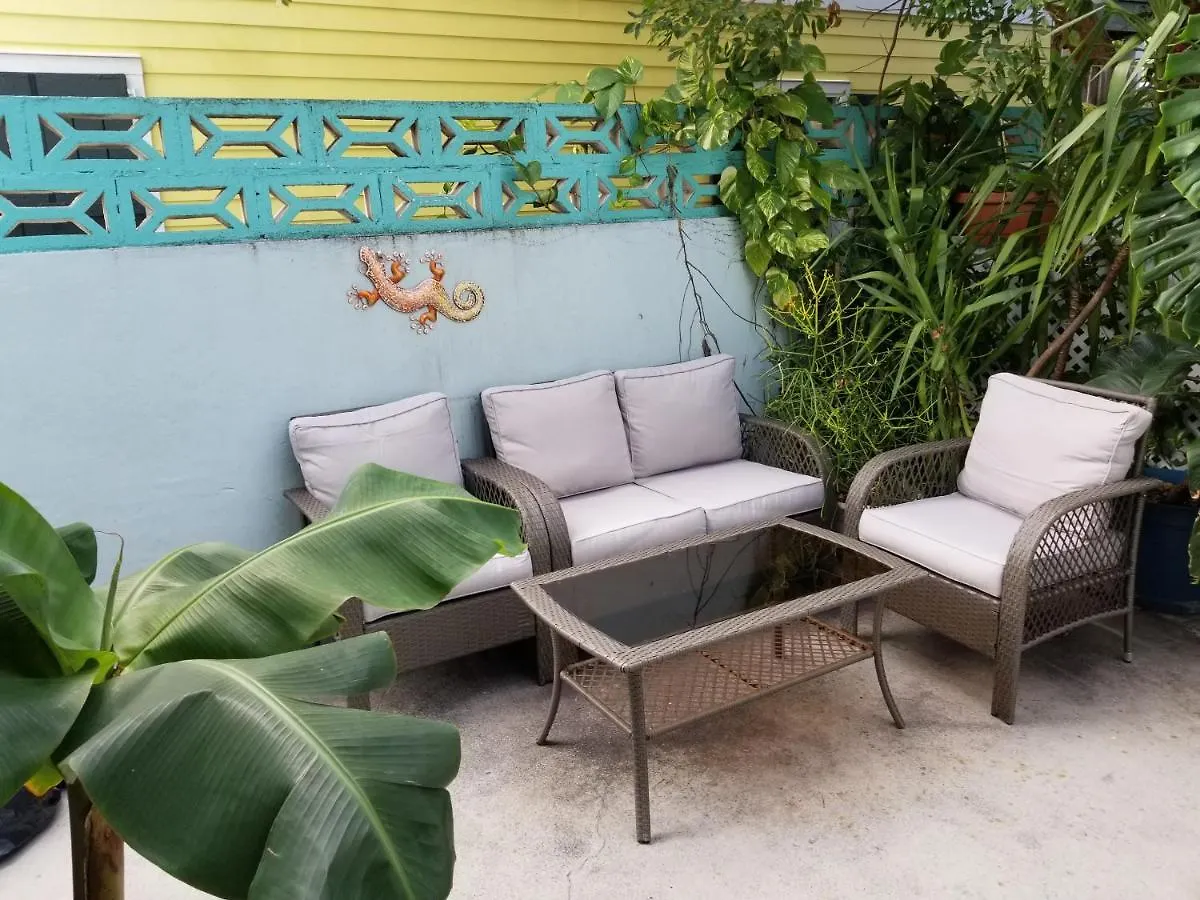 Old Town Suites Key West 3*,