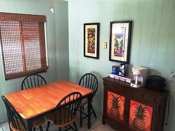 Old Town Suites Key West Guest house