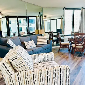 Beach Front Condo, King Size Bed, Sleeps 4 United States
