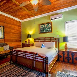 Bed & Breakfast Ambrosia, Key West